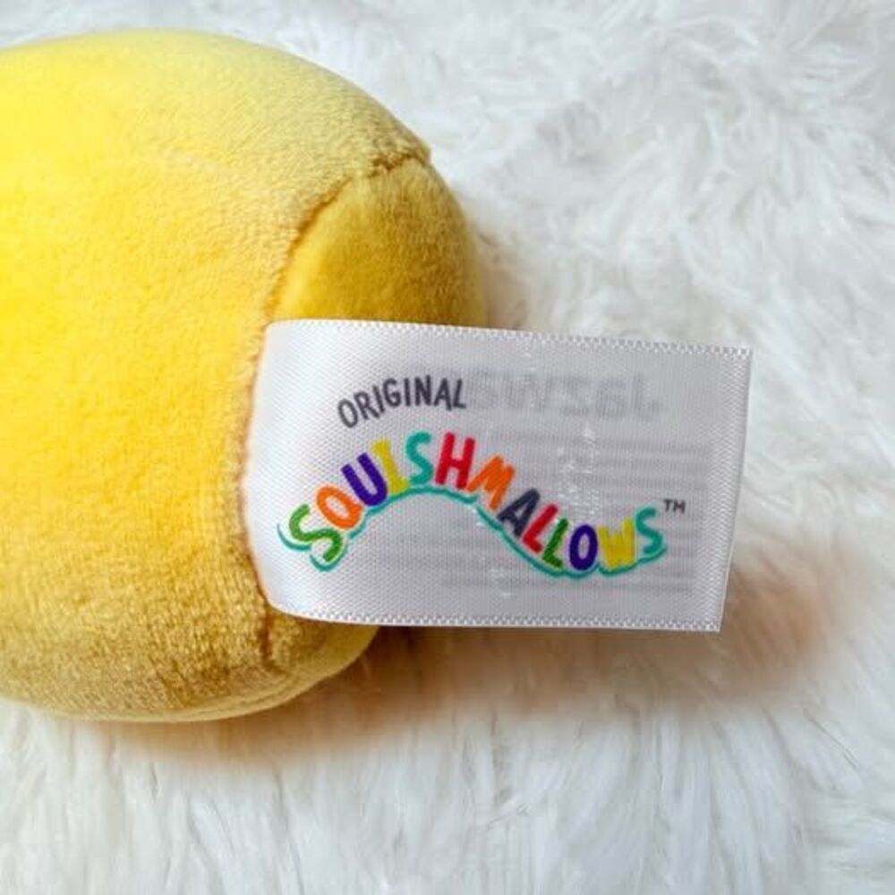 Squishmallows Chick Clip NWOT Yellow Plush Keychain - Picture 7 of 7